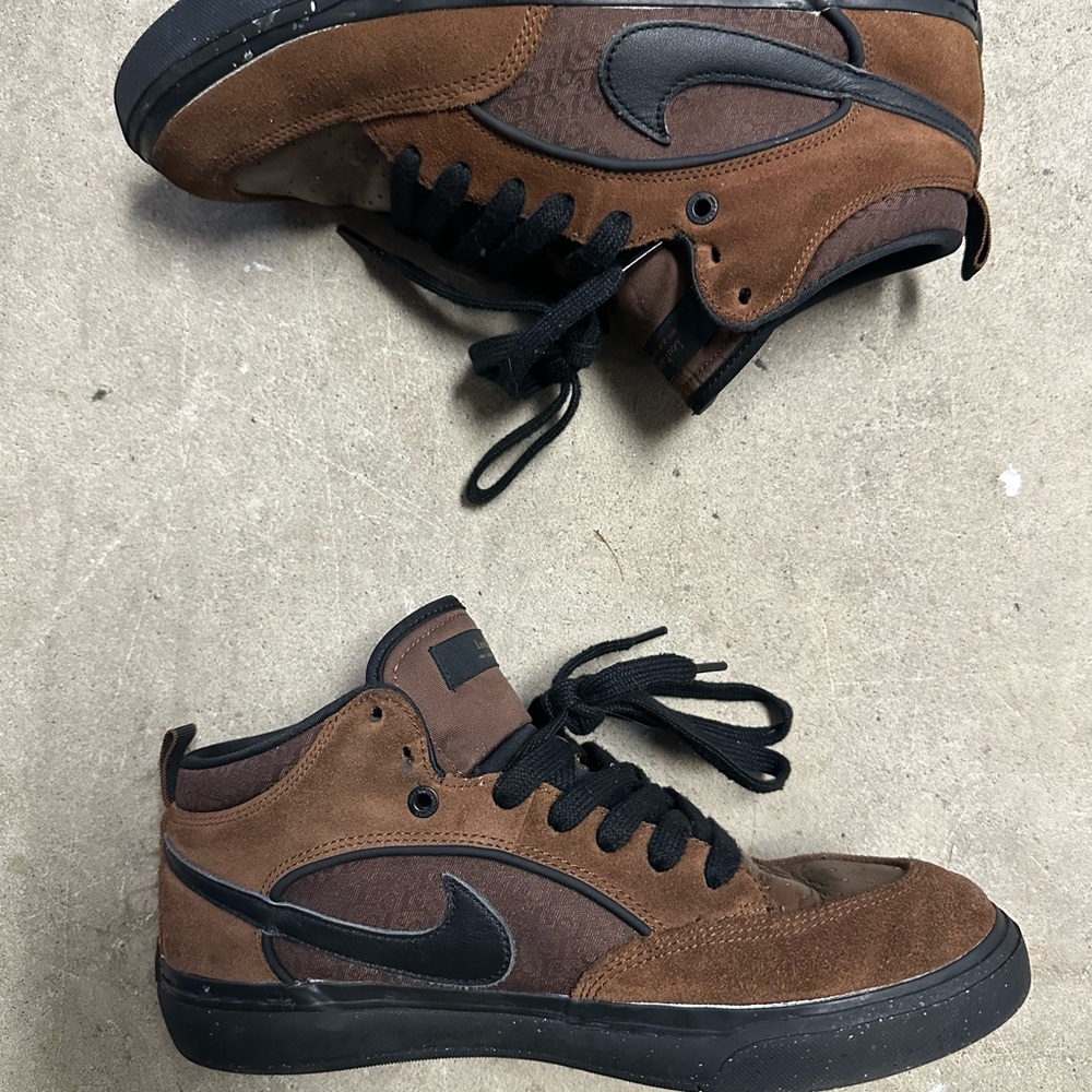 Nike SB ‘Leo Baker’